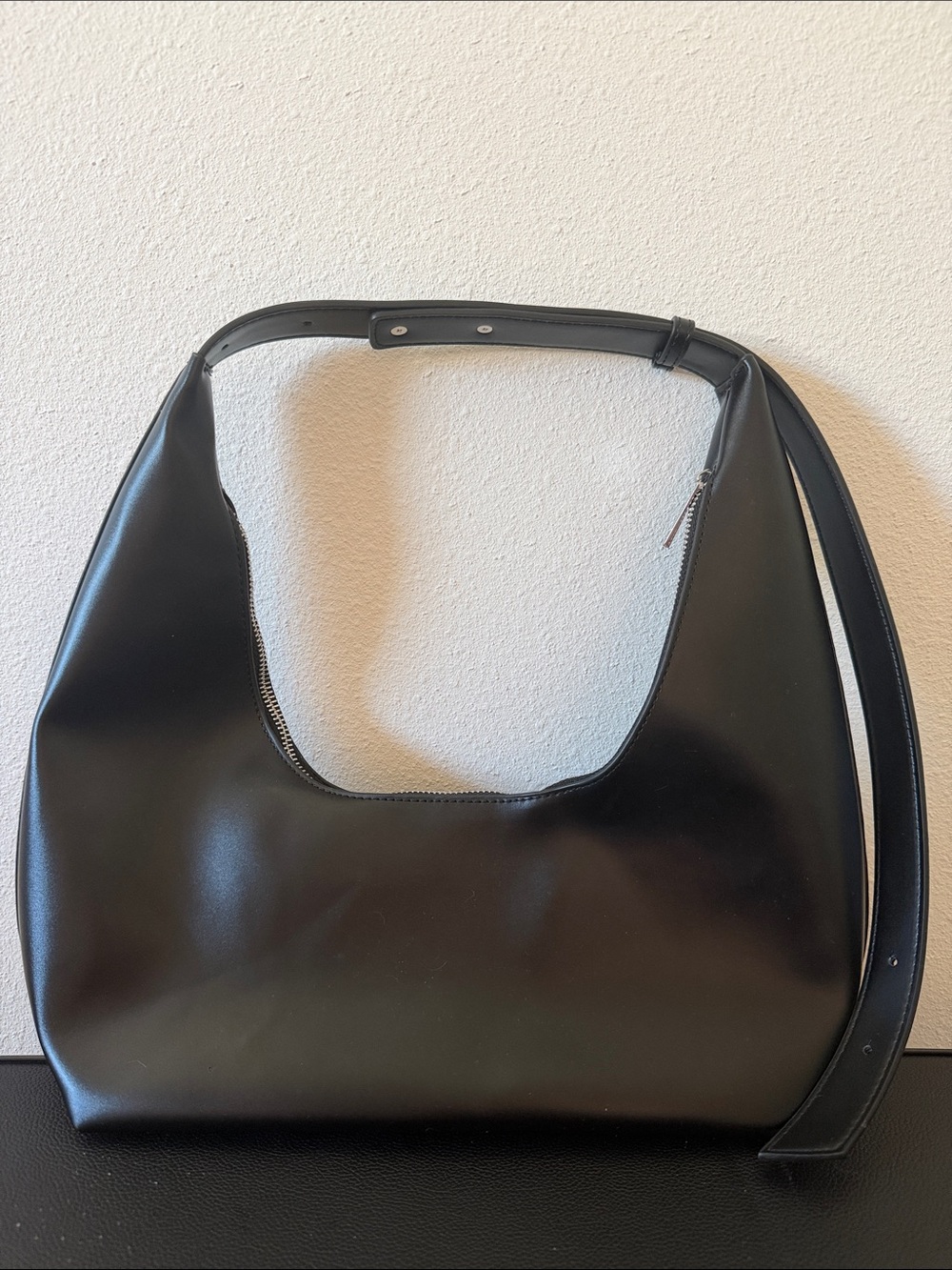 Minimal Black Leather Hobo Shoulder Bag